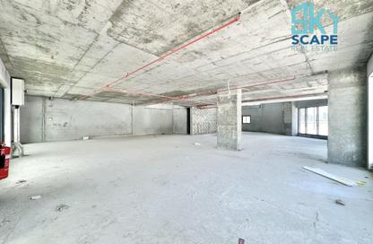 Shop - Studio - 2 Bathrooms for rent in Seef - Capital Governorate