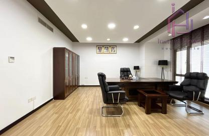Office Space - Studio - 3 Bathrooms for rent in Sanabis - Manama - Capital Governorate