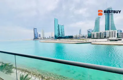 Apartment - 3 Bedrooms - 4 Bathrooms for rent in Reef Island - Capital Governorate