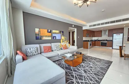 Apartment - 2 Bedrooms - 2 Bathrooms for rent in Al Juffair - Capital Governorate