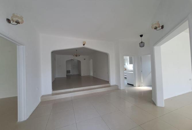 52196405 - Property Image 3