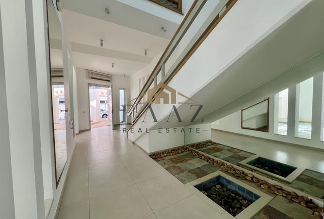 996989 - Property Image 3