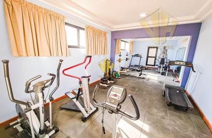 Apartment - 2 Bedrooms - 2 Bathrooms for rent in Al Juffair - Capital Governorate