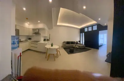 Apartment - 1 Bedroom - 1 Bathroom for rent in Al Juffair - Capital Governorate