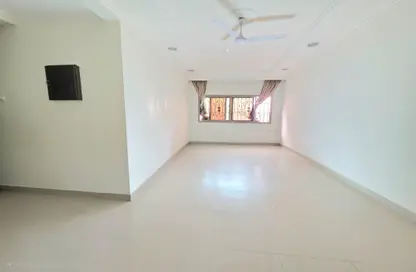 Apartment - 3 Bedrooms - 2 Bathrooms for rent in Tubli - Central Governorate