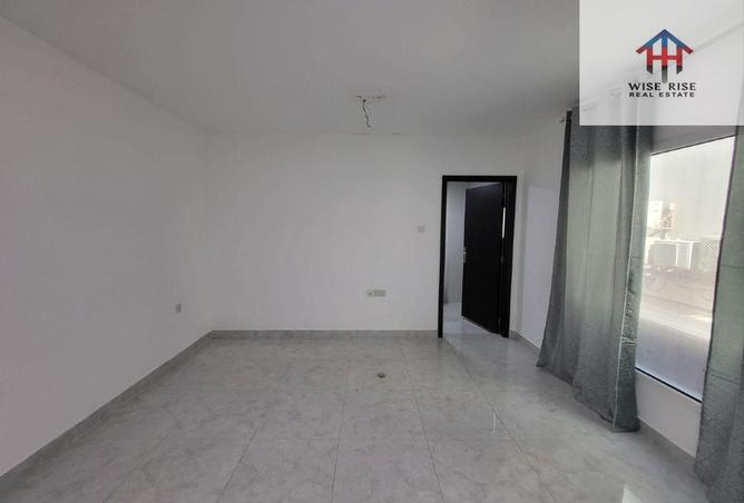 1000747 - Property Image 3