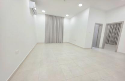 Apartment - 2 Bedrooms - 2 Bathrooms for rent in Tubli - Central Governorate