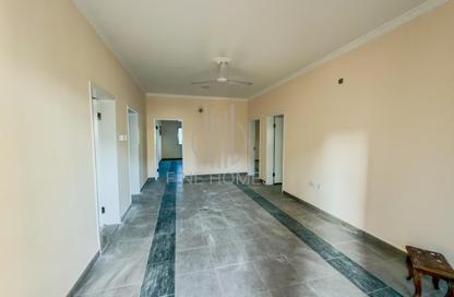 Villa - 3 Bedrooms - 3 Bathrooms for rent in Bu Kowarah - Riffa - Southern Governorate