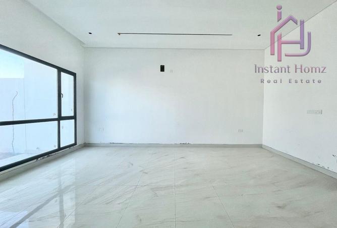 52301683 - Property Main Image