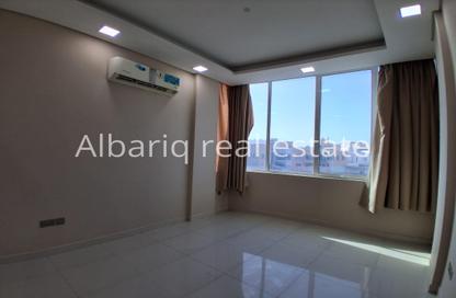 Apartment - 3 Bedrooms - 3 Bathrooms for rent in Hidd - Muharraq Governorate