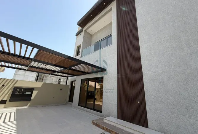 53432437 - Property Image 2