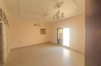 Villa - 4 - 4 for rent in Riffa - Southern Governorate