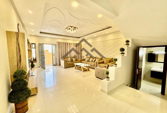 53574267 - Property Image 2