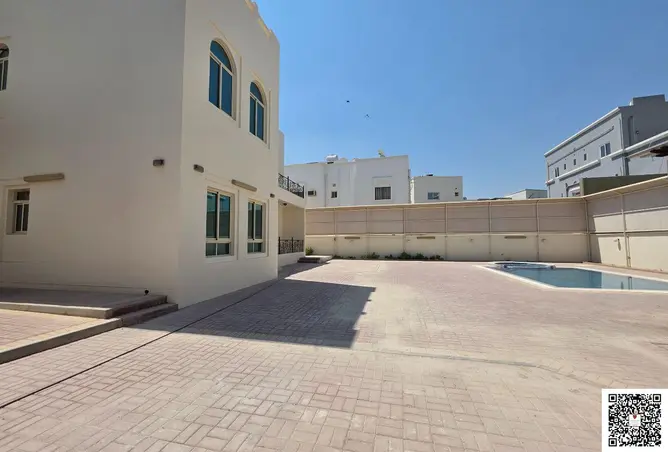 57319429 - Property Image 3