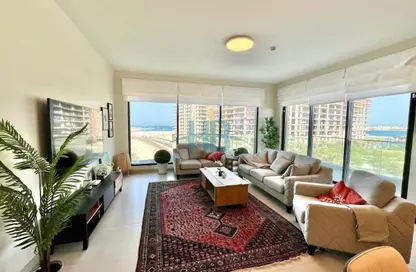 Apartment - 3 Bedrooms - 4 Bathrooms for rent in Marassi Al Bahrain - Diyar Al Muharraq - Muharraq Governorate