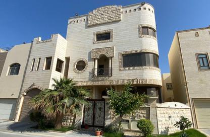 Villa - 7+ Bedrooms - 7+ Bathrooms for sale in Hamad Town - Northern Governorate