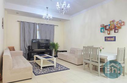 Apartment - 2 - 2 for rent in Al Juffair - Capital Governorate