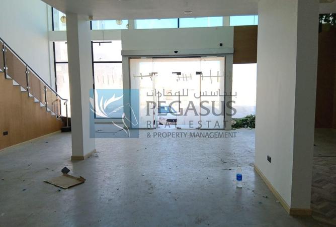 53627948 - Property Image 3