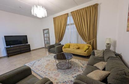 Apartment - 2 Bedrooms - 3 Bathrooms for rent in Al Qurayyah - Northern Governorate