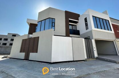 Villa - 4 Bedrooms - 7 Bathrooms for sale in Hidd - Muharraq Governorate