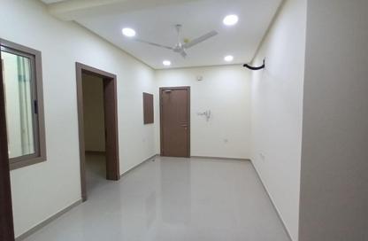 Apartment - 2 Bedrooms - 2 Bathrooms for rent in Tashan - Northern Governorate