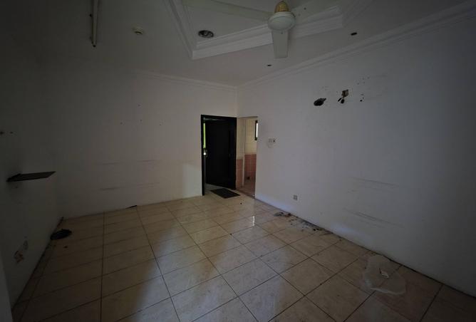 52142730 - Property Main Image