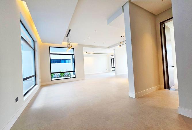 995521 - Property Image 3