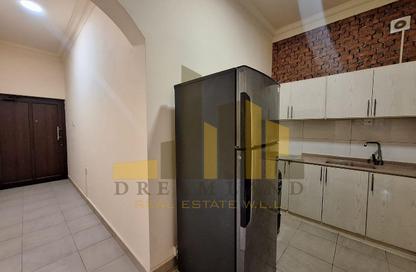 Apartment - Studio - 1 Bathroom for rent in Jid Ali - Central Governorate