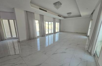 Villa - 4 Bedrooms - 5 Bathrooms for rent in Hamala - Northern Governorate
