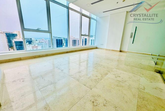 57066260 - Property Image 2
