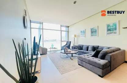 Apartment - 2 Bedrooms - 3 Bathrooms for rent in Reef Island - Capital Governorate