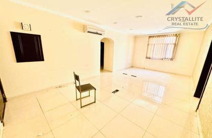 Office Space - Studio - 3 Bathrooms for rent in Seef - Capital Governorate