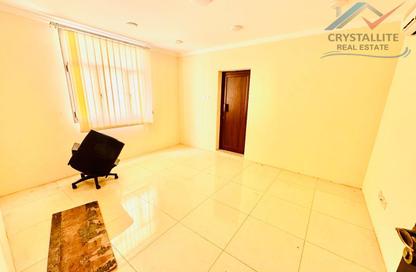 Office Space - Studio - 3 Bathrooms for rent in Seef - Capital Governorate