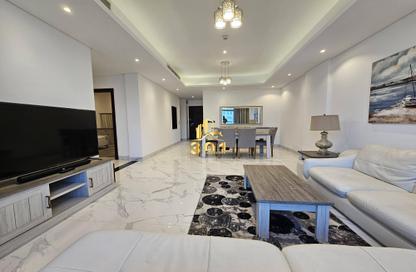 Apartment - 2 Bedrooms - 3 Bathrooms for rent in Al Juffair - Capital Governorate