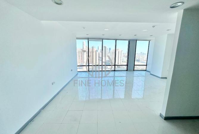 56453845 - Property Image 2