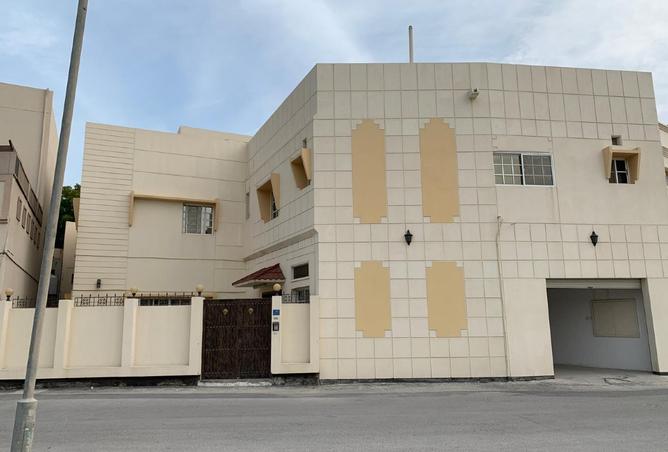 56422855 - Property Main Image