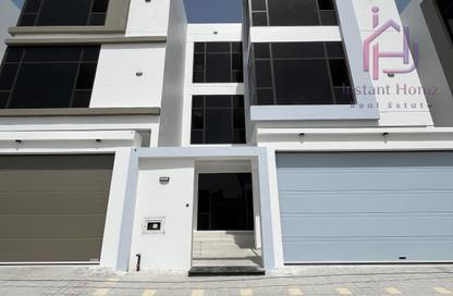 Villa - 5 Bedrooms - 7 Bathrooms for sale in Busaiteen - Muharraq Governorate