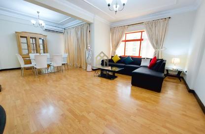 Apartment - 2 Bedrooms - 3 Bathrooms for rent in Exhibition Road - Hoora - Capital Governorate