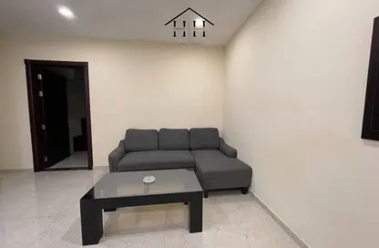 Apartment - 2 Bedrooms - 2 Bathrooms for rent in Seef - Capital Governorate