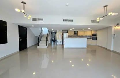 Apartment - 4 Bedrooms - 4 Bathrooms for rent in Tala Island - Amwaj Islands - Muharraq Governorate