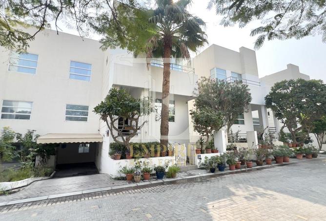 51692179 - Property Main Image