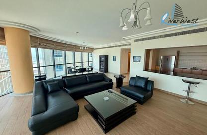 Apartment - 2 Bedrooms - 3 Bathrooms for rent in Al Juffair - Capital Governorate
