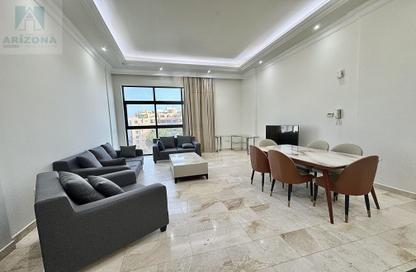 Apartment - 2 Bedrooms - 2 Bathrooms for rent in Um Al Hasam - Manama - Capital Governorate