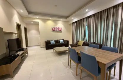 Apartment - 2 Bedrooms - 3 Bathrooms for rent in Al Juffair - Capital Governorate