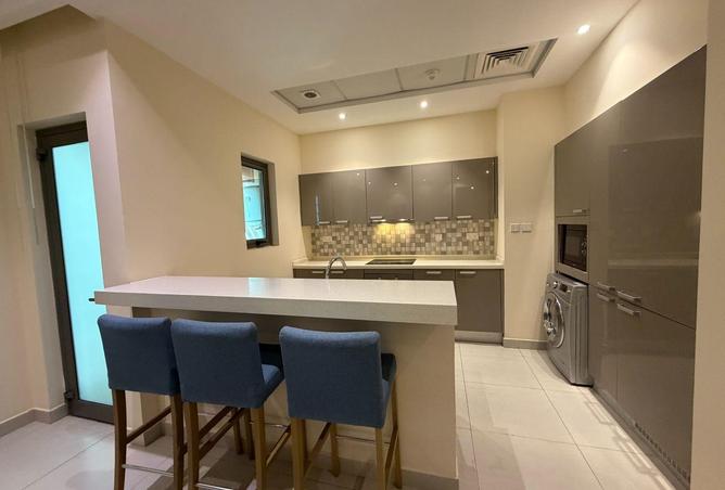 1000482 - Property Image 2