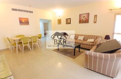Apartment - 2 Bedrooms - 2 Bathrooms for rent in Al Juffair - Capital Governorate Apartment - 2 Bedrooms - 2 Bathrooms for rent in Al Juffair - Capital Governorate
