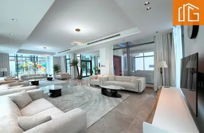 Villa - 4 Bedrooms - 5 Bathrooms for rent in Janabiya - Northern Governorate