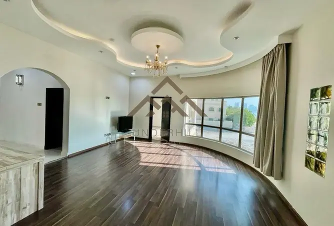 57761136 - Property Image 2