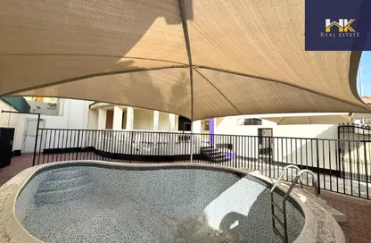 Whole Building - Studio - 5 Bathrooms for rent in Segaya - Manama - Capital Governorate