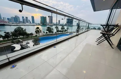 Apartment - 2 Bedrooms - 3 Bathrooms for rent in Reef Island - Capital Governorate